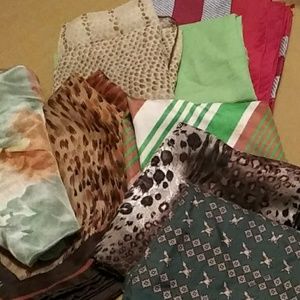 Neck and head scarfs